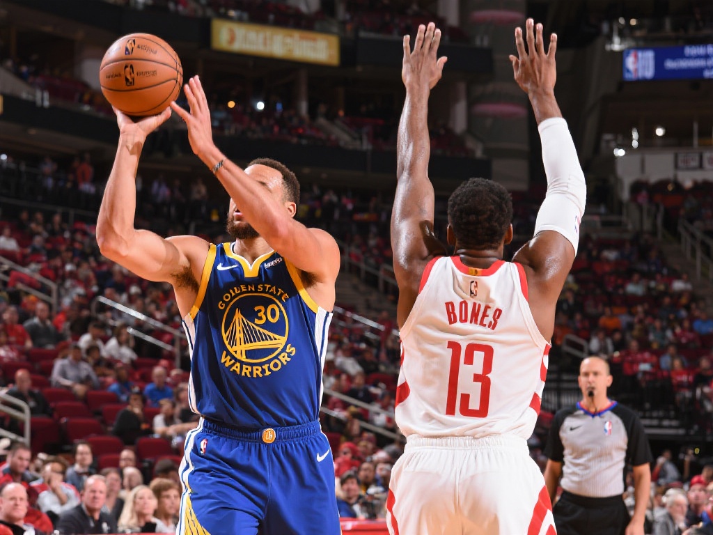 2024欧洲杯：西班牙队26人阵容揭晓，罗德里与莫拉塔挑大梁